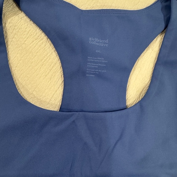 Girlfriend Collective Paloma Racerback Sports Bra Set in Brown and Blue - Picture 5 of 8